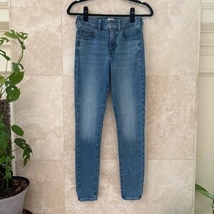 UpWest Elastic Waist Skinny Jeans Light Wash Pull-On Denim XS